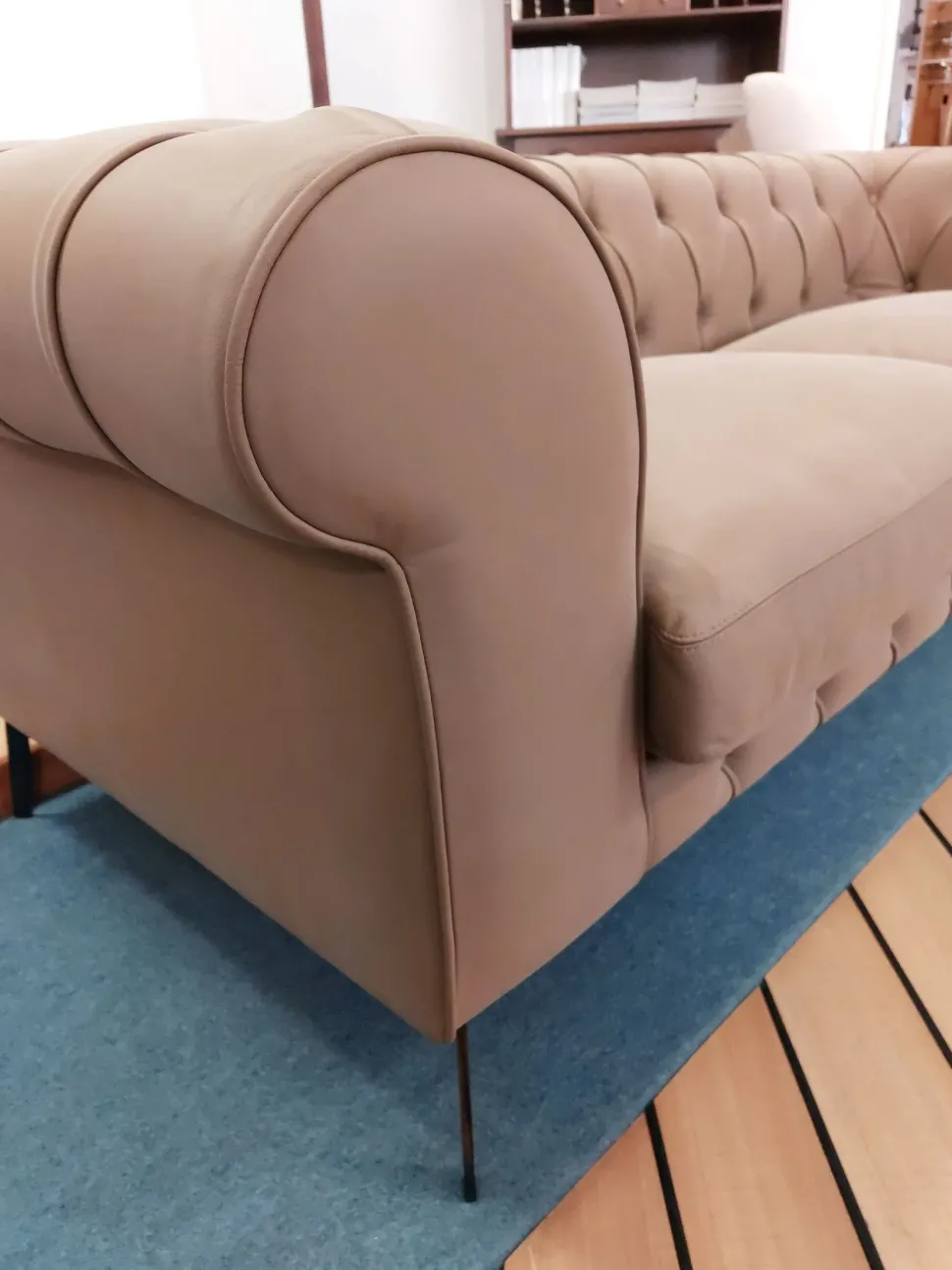 Divano Navona Rosini a PREZZO OUTLET scontato del 34%