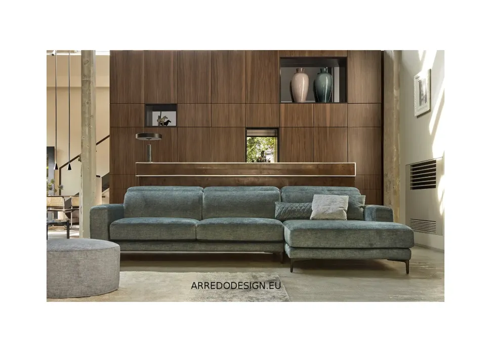 Divano Nevers di Rosini in stile design a prezzo scontato