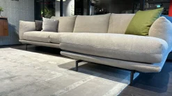 Divano Nicolas in Tessuto non sfoderabile  di Calia scontato 39%