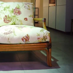 Divano Ortensia tessuto in misto piuma  Artigianale in Offerta Outlet