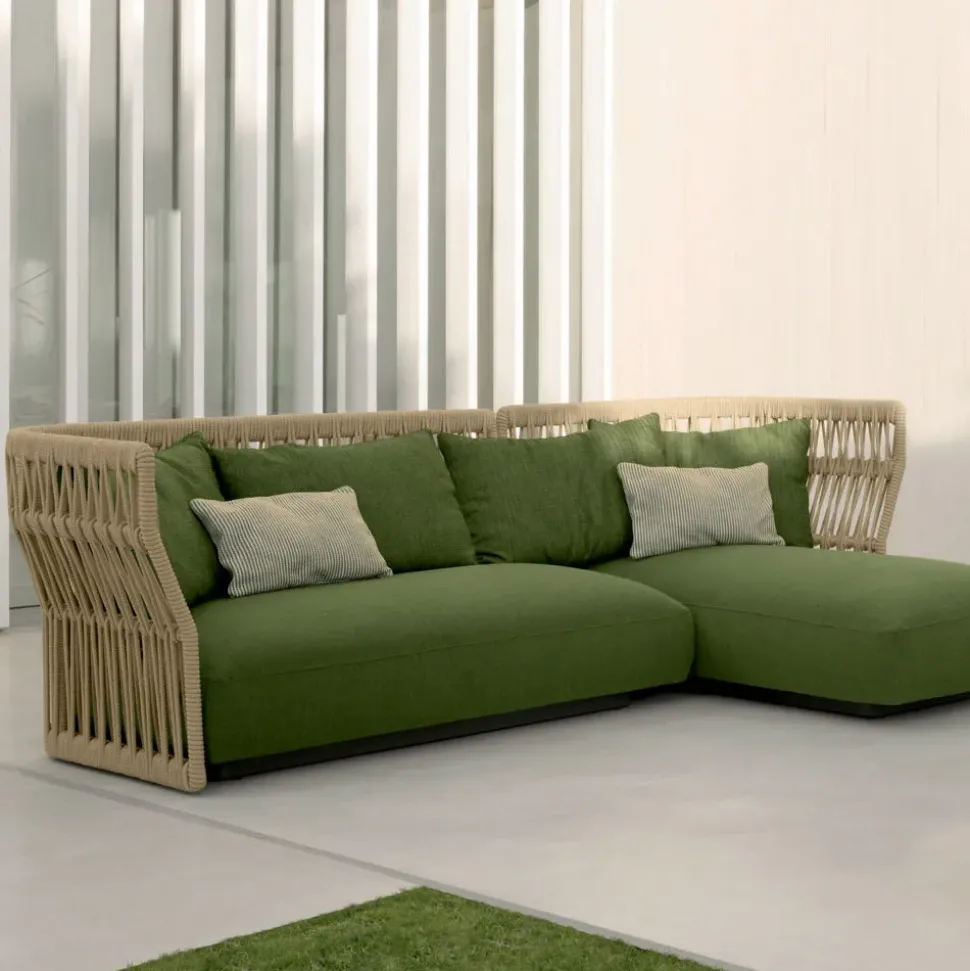 Divano per l'esterno Talenti Cliff divano tre posti cm 268 in offerta