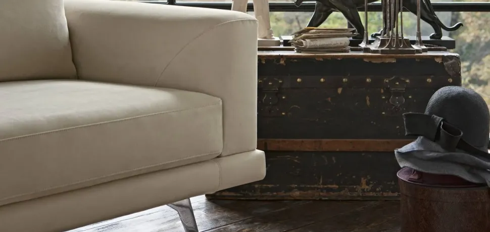 Divano Philip .92 con chaise longue. Stile moderno, SCONTATO!