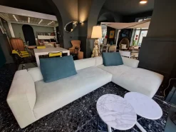 Divano Pianoalto in Tessuto non sfoderabile  di Zanotta scontato 30%