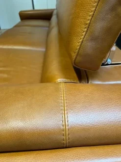 Divano Romeo di Calia in stile design in Offerta Outlet