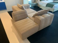 Divano Samet in Tessuto sfoderabile  di Gervasoni scontato 46%