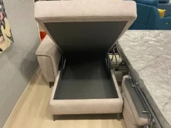 Divano Sasha di Collezione esclusiva in stile moderno a prezzo scontato