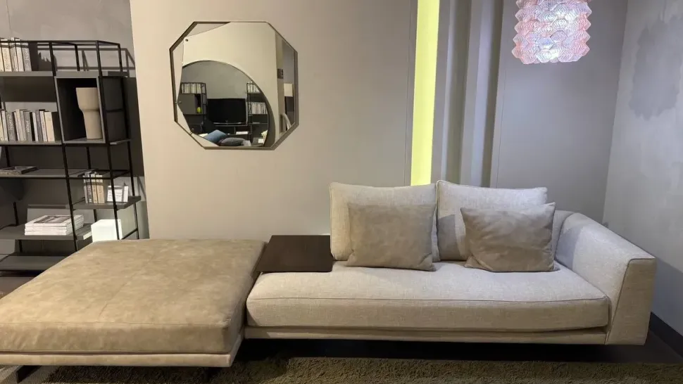 Divano Sheridan tessuto in poliuretano Desirèe in Offerta Outlet