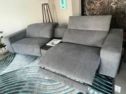 Divano Soho relax tessuto in poliuretano  Divanidea a prezzo Outlet