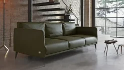 Divano Stuart Doimo Salotti: prezzo su richiesta. Lunghezza: 2,5 m.
