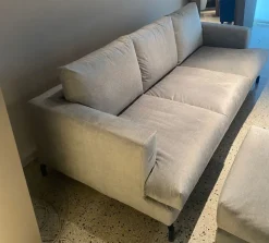 Divano tessuto in misto piuma  Md work a prezzo Outlet