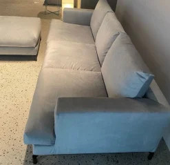 Divano tessuto in misto piuma  Md work a prezzo Outlet