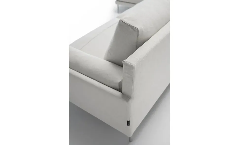 Divano tessuto in piuma Bm design a prezzo Outlet