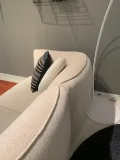 Divano Vela in Tessuto sfoderabile  di Saba scontato 30%