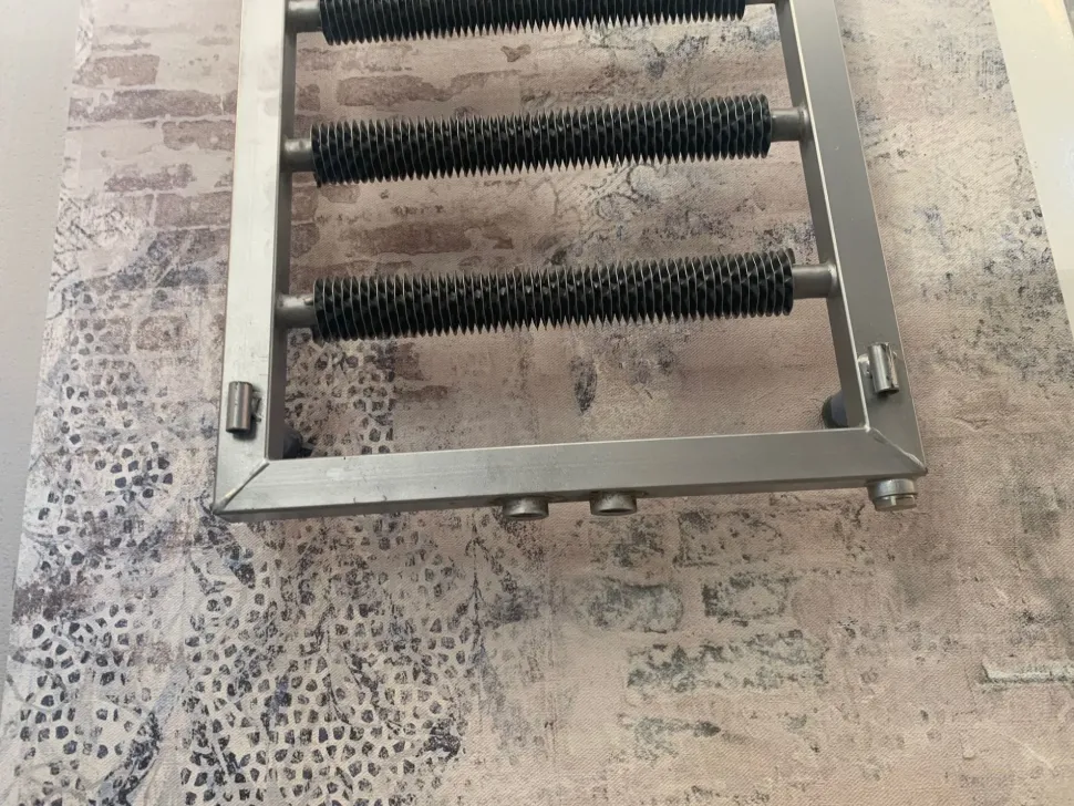 Elettrodomestico Radiatore termoarredo scirocco light Artigianale a prezzi outlet