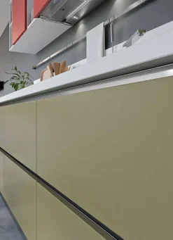 Essebi cucina moderna Seta in vari colori scontata del 34%. Massimo stile a prezzi bassi!