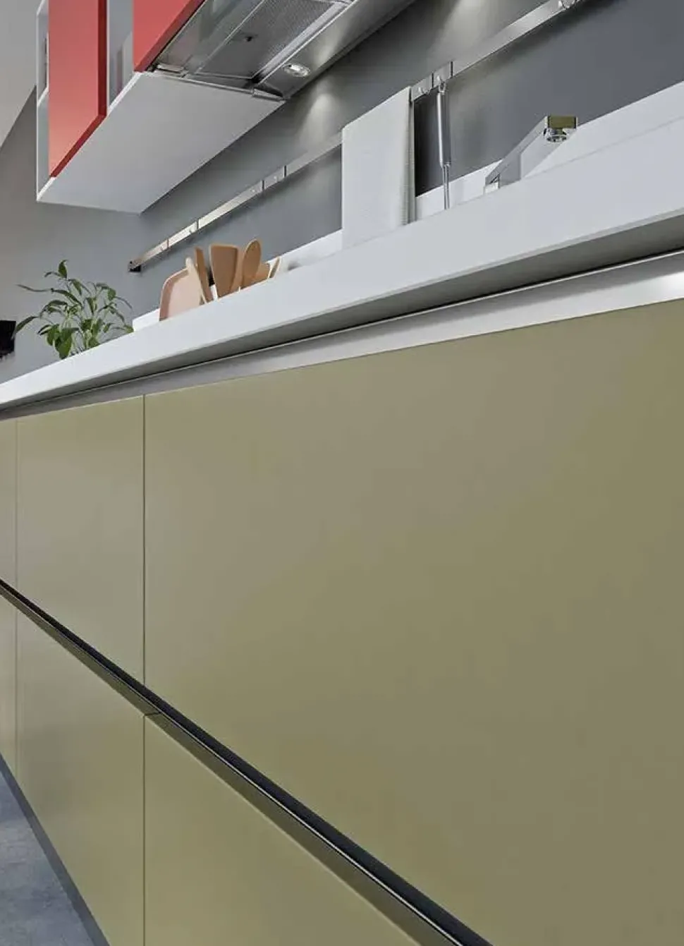 Essebi cucina moderna Seta in vari colori scontata del 34%. Massimo stile a prezzi bassi!