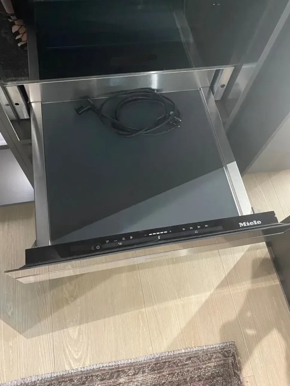 Forno Mìele modello Fono a vapore pureline con scaldavivande a prezzo scontato