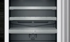 Frigorifero Cantina vino, iq 700 a a marchio Siemens scontato