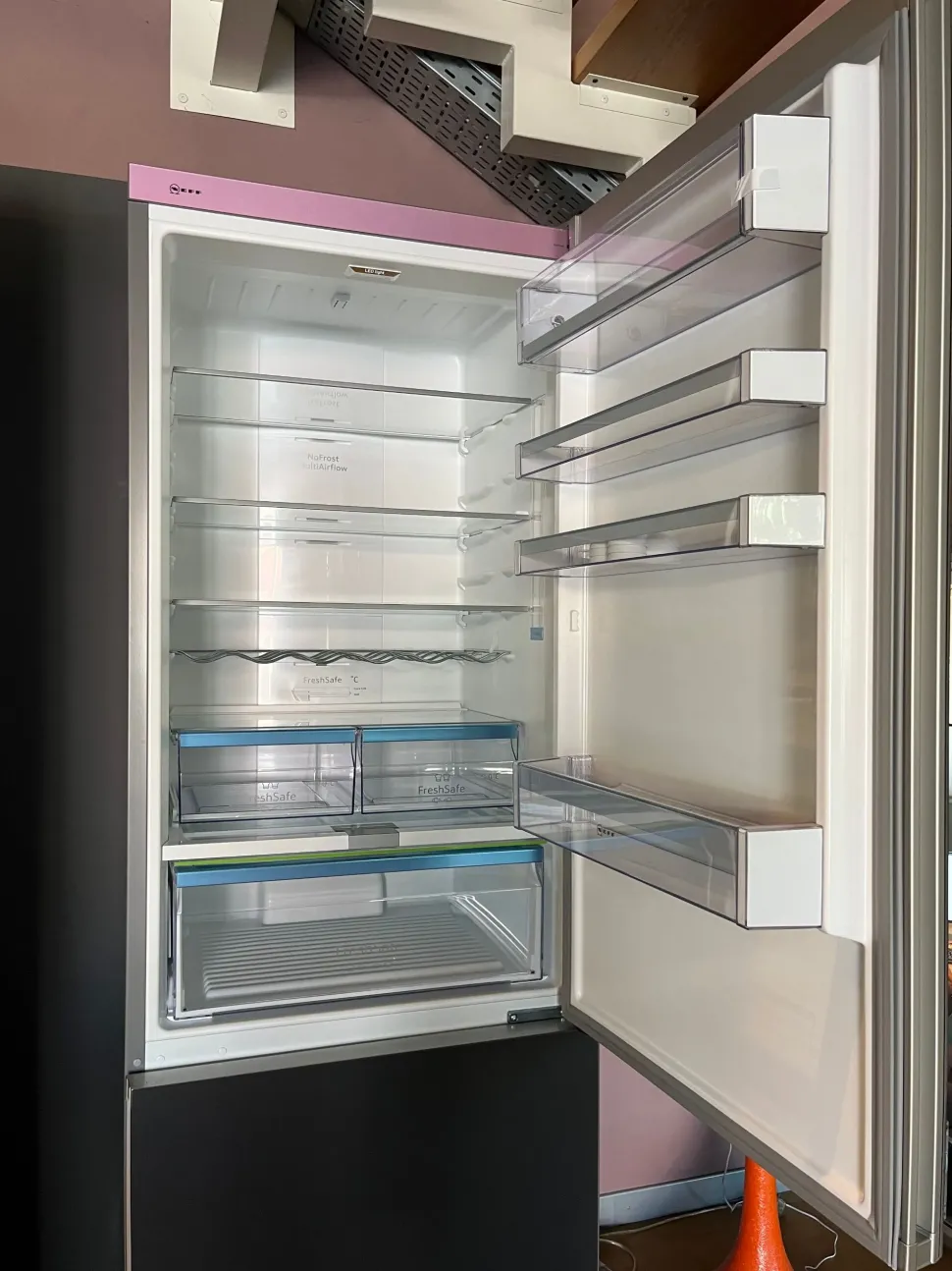 Frigorifero Cool creative a marchio Neff a PREZZI OUTLET