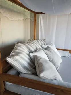 Gervasoni Jeko 07 : divano da giardino con forte sconto