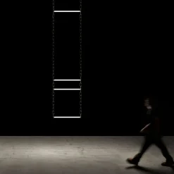 Lampada a sospensione in metallo Soft chaindelier Davide groppi a prezzo Outlet