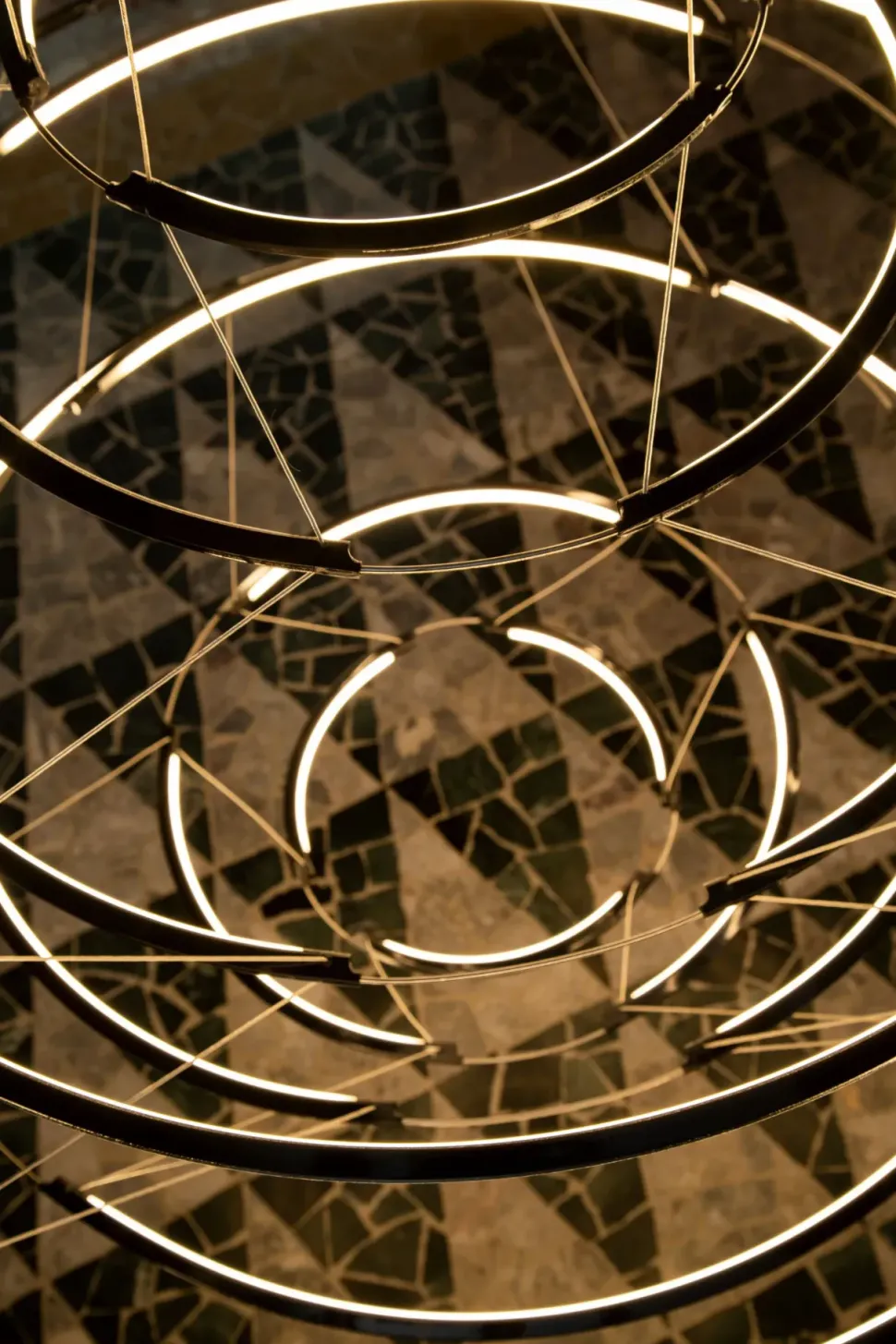 Lampada a sospensione in metallo Drop 7 Nemo in Offerta Outlet