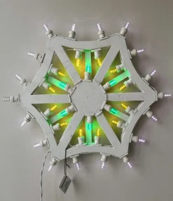 Lampada da parete Abc Mod quadrifoglio Bianco in offerta