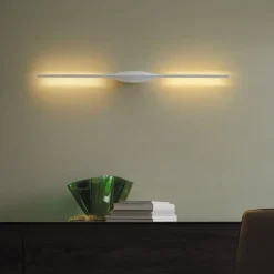 Lampada da parete Apex Fontana Arte a prezzo Outlet.