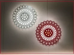 Lampada da parete stile Design Donna carmela red e white Artigianale in saldo