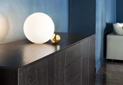 Lampada da tavolo Copycat Flos a prezzo scontato