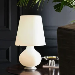 Lampada da tavolo di Fontana arte in stile design con forte sconto