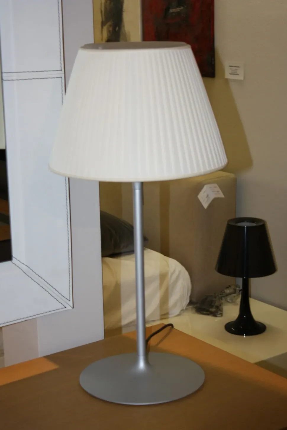 Lampada da tavolo Flos Romeo soft floor t1 stile Moderno in offerta