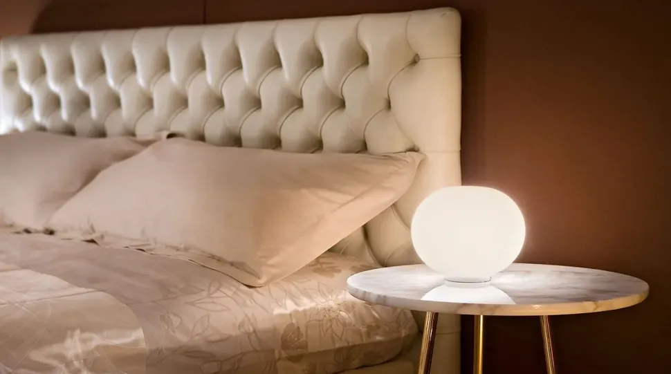 Lampada da tavolo Glo-ball basic zero switch Flos a prezzo scontato