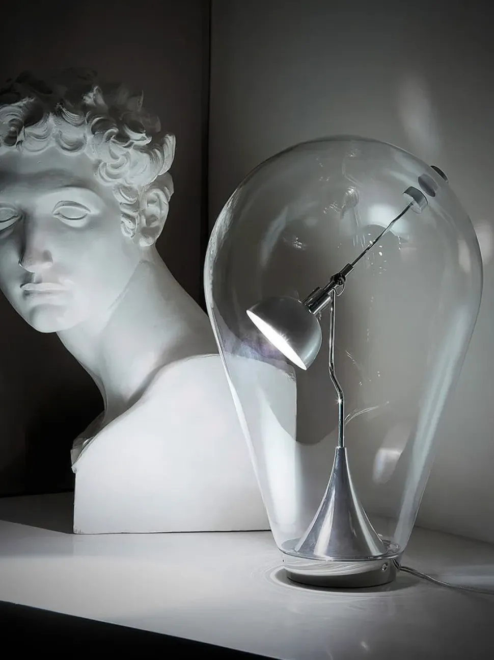 Lampada da tavolo in cristallo Blow Studio italia design in Offerta Outlet