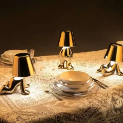 Lampada da tavolo Lampada fratelli d’oro joe Qeeboo a prezzo scontato