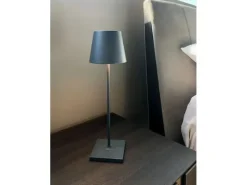 Lampada da tavolo Poldina Zafferano a prezzo scontato