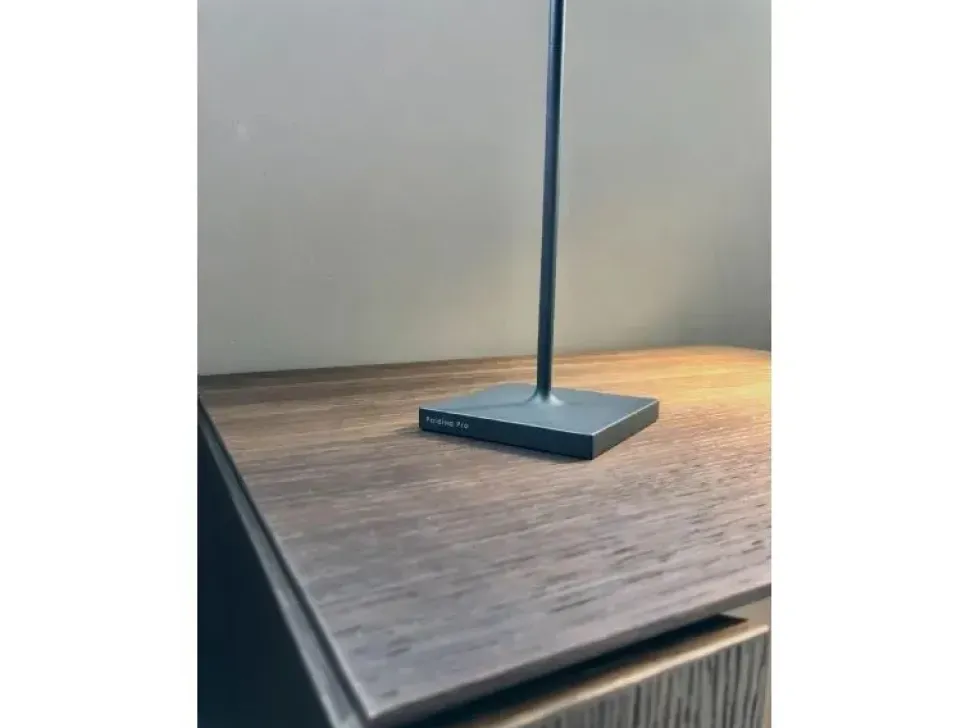 Lampada da tavolo Poldina Zafferano a prezzo scontato