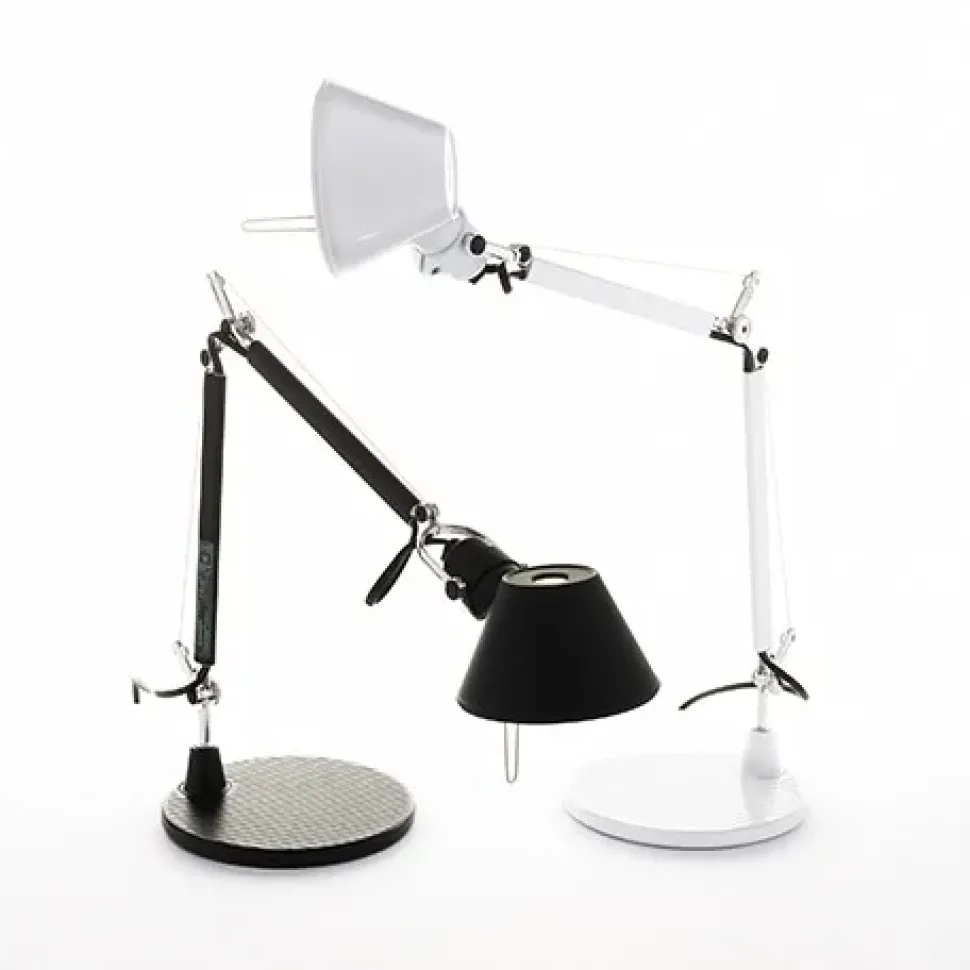 Lampada da tavolo stile Design Tolomeo con base diam.23 Artemide in offerta outlet
