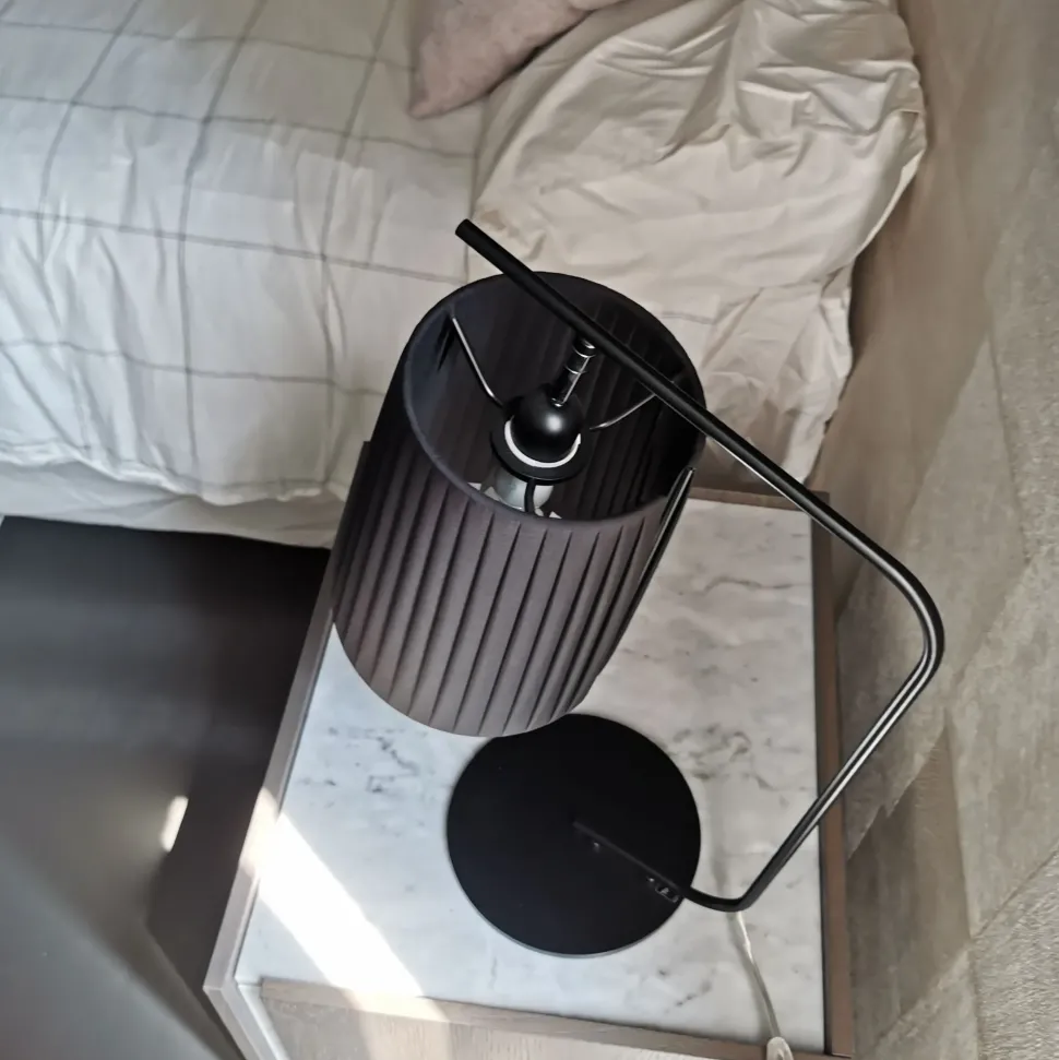 Lampada da tavolo stile Moderno Rivalto Tonin casa a prezzi convenienti