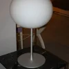 Lampada da tavolo stile Moderno Glo-ball Flos in saldo
