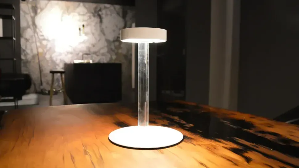 Lampada da tavolo Tetatet flute Davide groppi a prezzo scontato