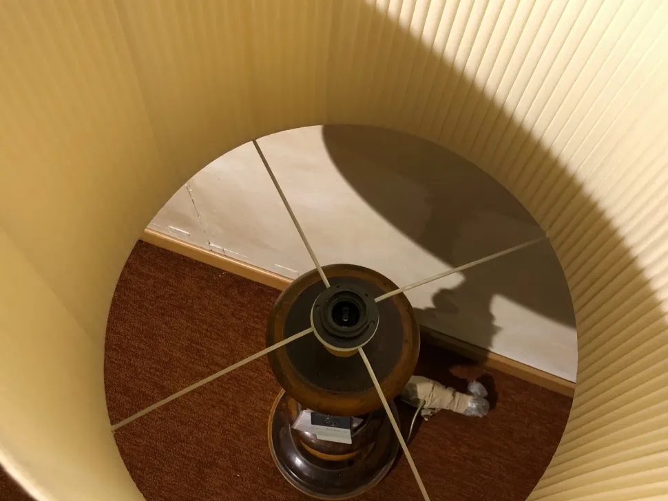 Lampada da terra Chelini Romeo Ambra a prezzi vantaggiosi!