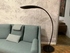 Lampada da terra Doride Artemide a prezzo scontato