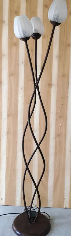 Lampada da terra Euro 90 con SCONTO 61%