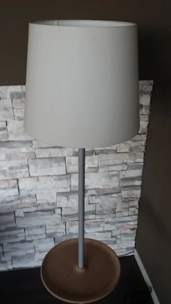 Lampada da terra Interni Luce carlotta rovere con SCONTO 48%