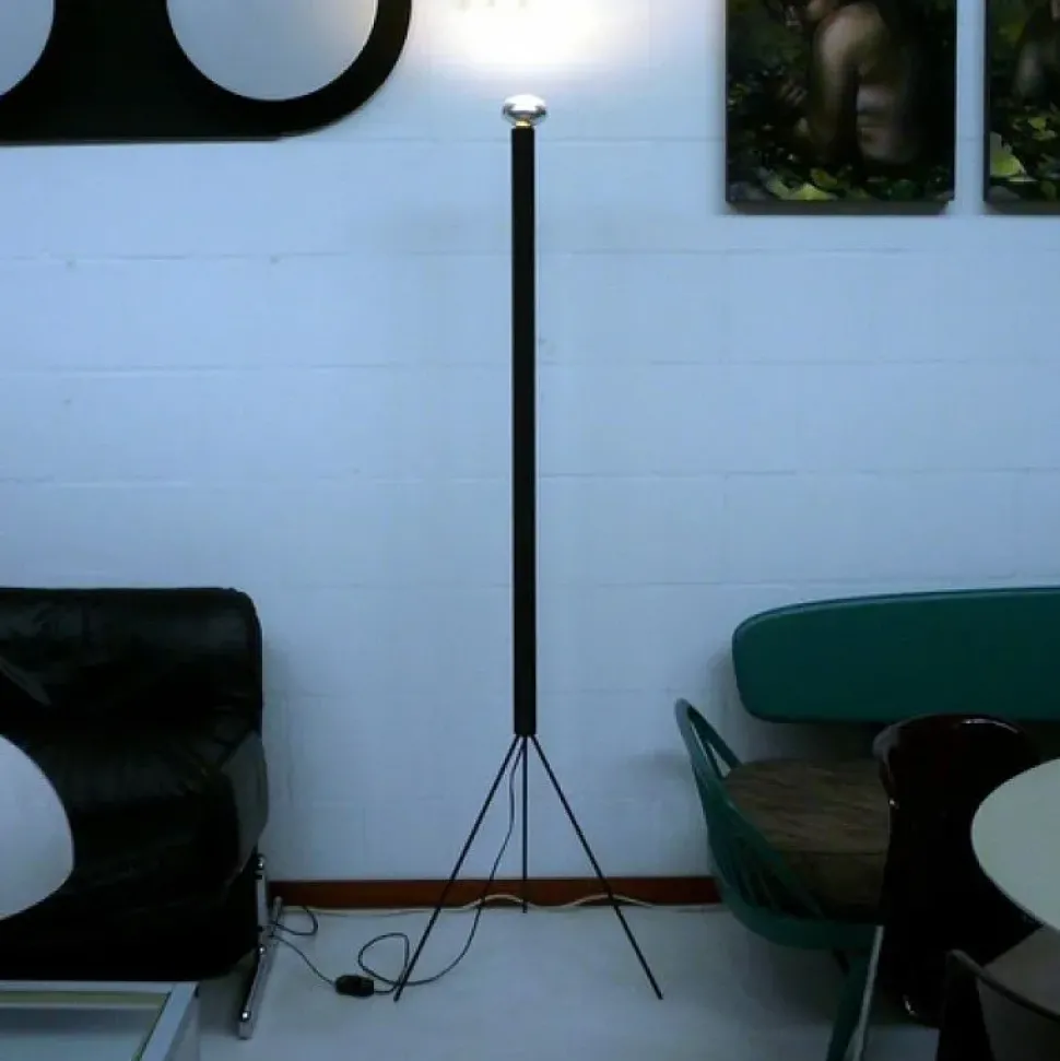 Lampada da terra Luminator Flos a prezzo Outlet