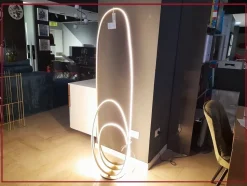 Lampada da terra Ondaluce Golden stile Design con forte sconto