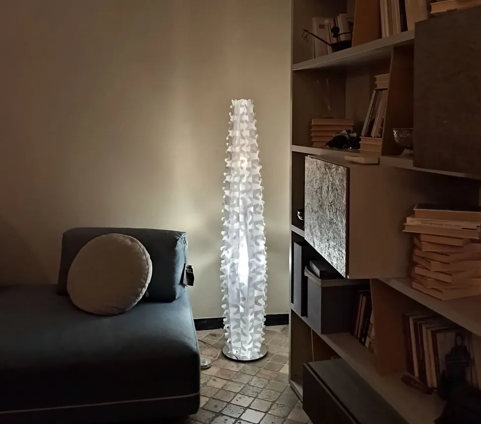 Lampada da terra Slamp Cactus prisma xl stile Design a prezzi convenienti