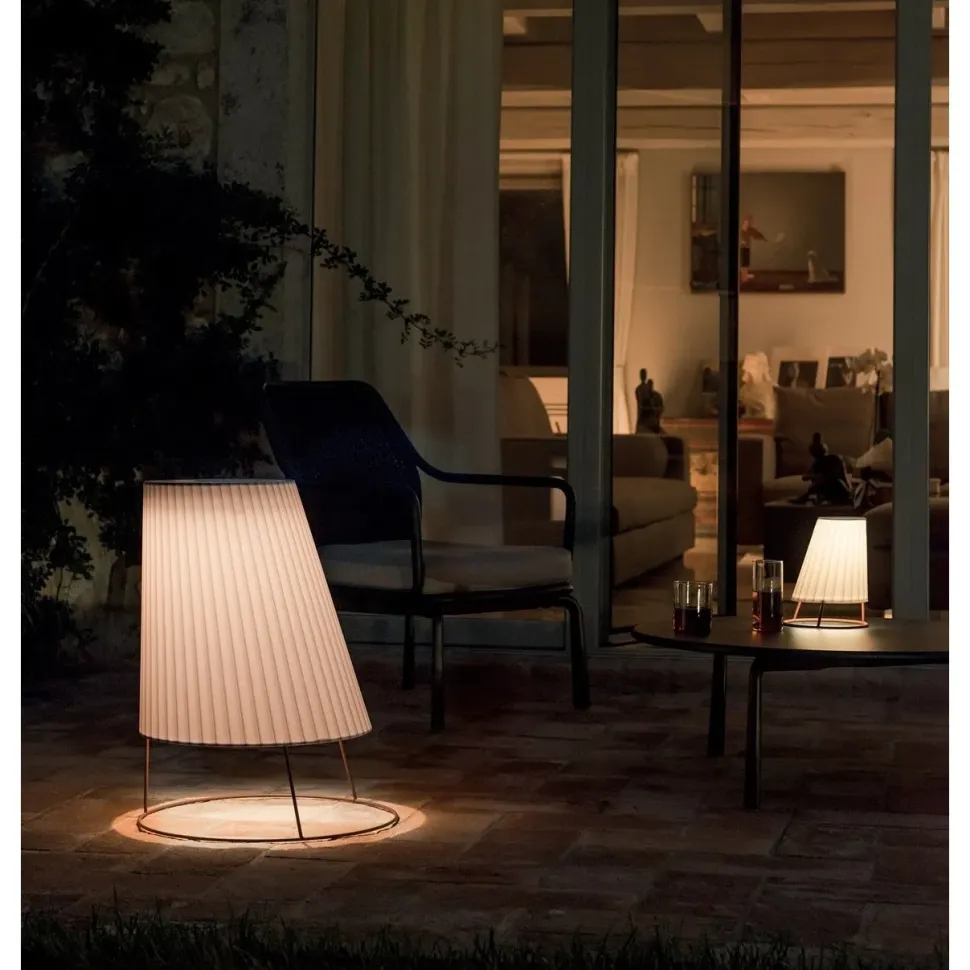 Lampada da terra stile Design Cone Emu scontato