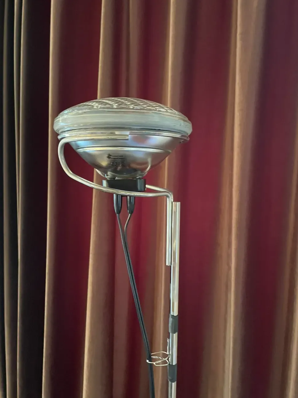 Lampada Flos toio limited edition Flos in OFFERTA OUTLET